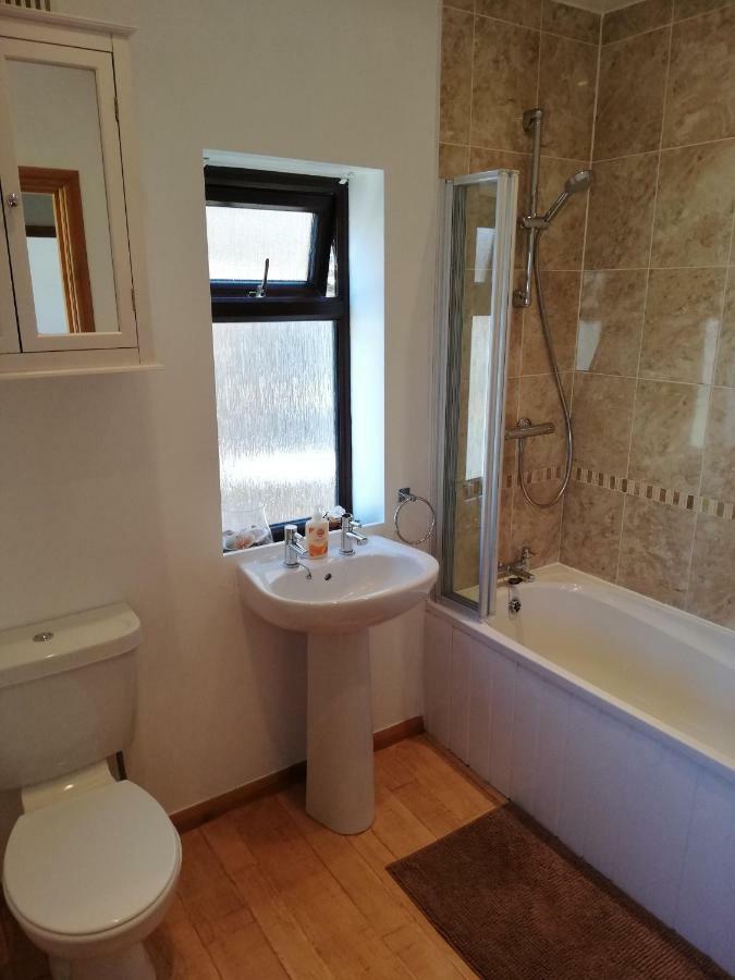 Nice Rooms In Queen House Clay Cross Exterior foto